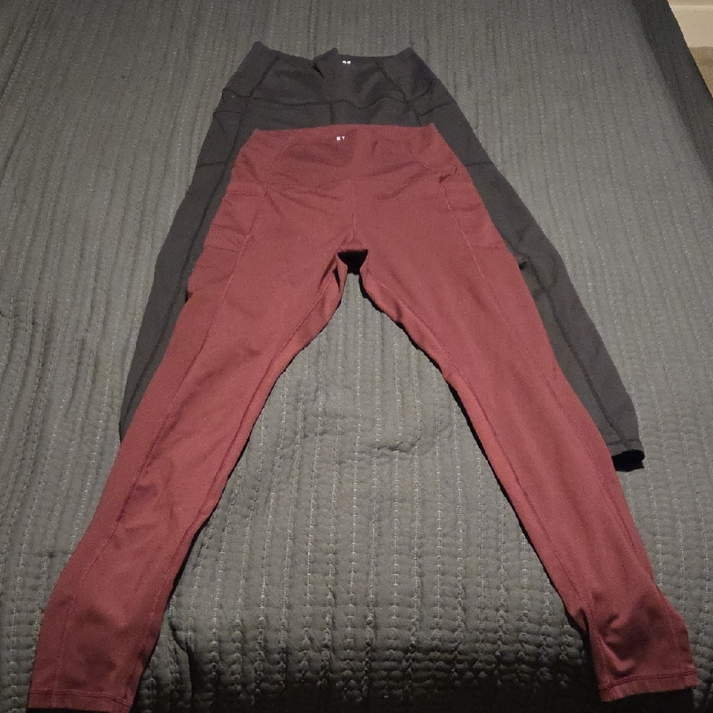 Ethos Women's Black and Burgundy Pants